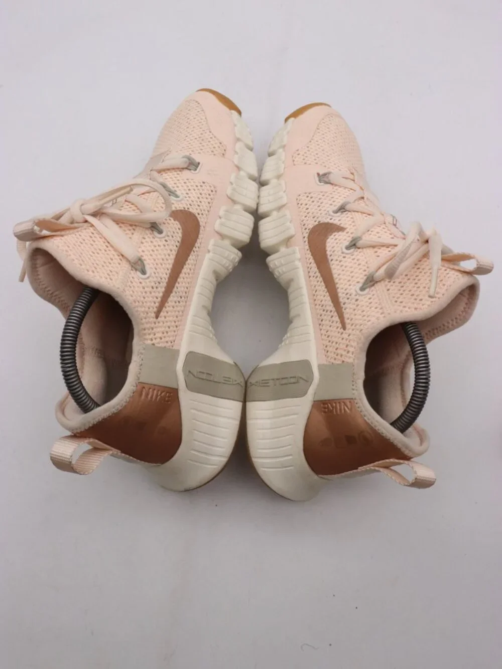 Nike Free Metcon 3 Women’s 9.5 Guava Ice Metallic Red Bronze sneakers CJ6314-892